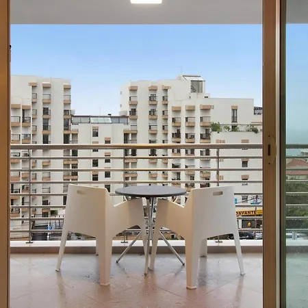 Dfm Happy Days B - Apartment *